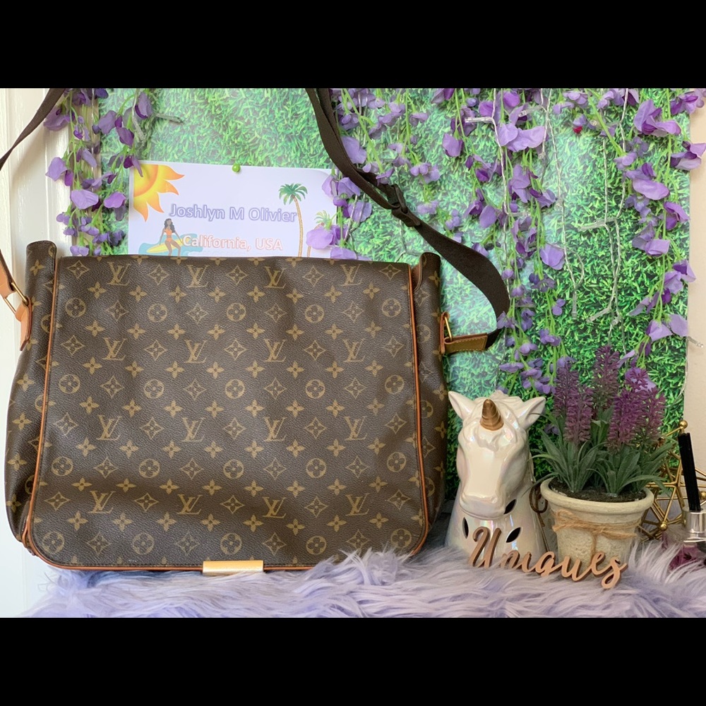Louis Vuitton Abbesses Bag Monogram Canvas